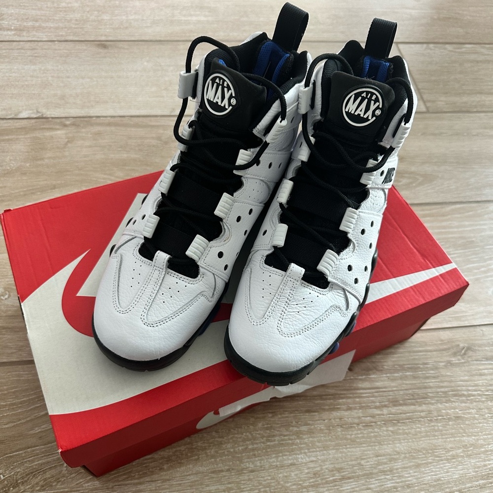 Nike Black, White & Blue Air Max Vintage Sneakers, Men’s 10.5